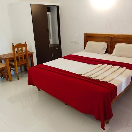 Hotel Neptune Kovalam Thiruvananthapuram Eksteriør billede