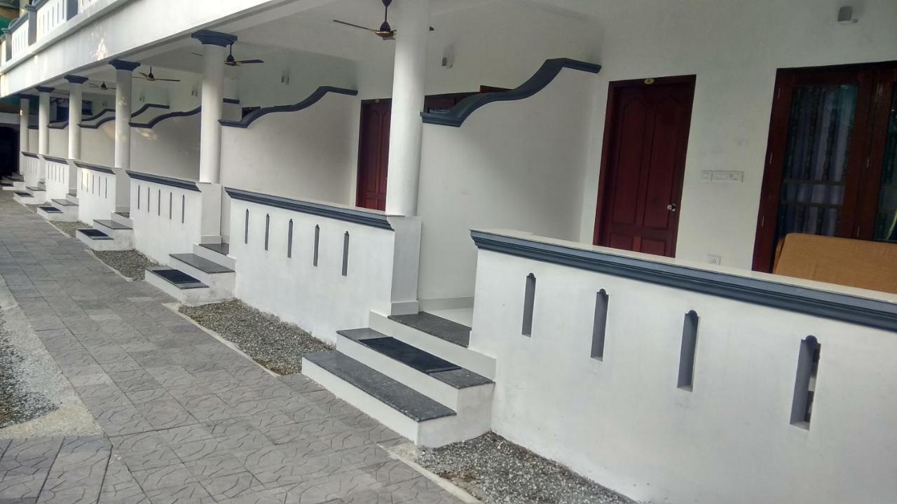 Hotel Neptune Kovalam Thiruvananthapuram Eksteriør billede